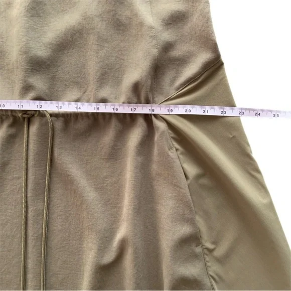 Lululemon Mesh Overlay High-Neck Dress Bronze Green Size 8 GUV - Picture 12 of 13